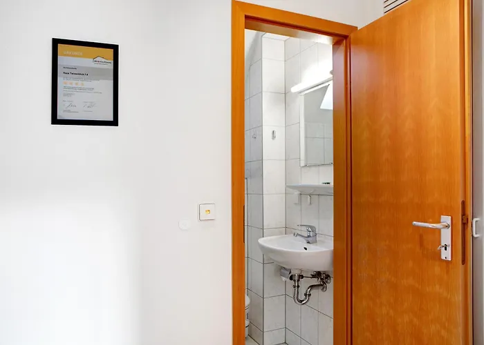 Tannenblick 7-4 오버호프